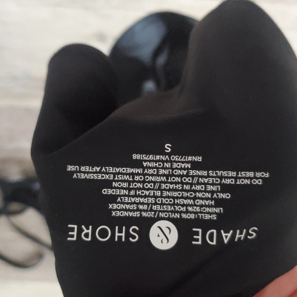 Two piece string bikini - Picture 2 of 6